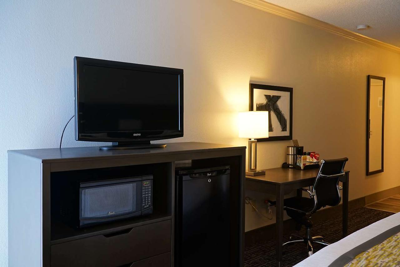 Best Western Plus Morristown Conference Center Εξωτερικό φωτογραφία